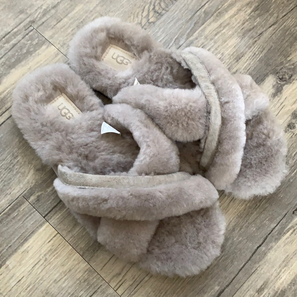 UGG Abela Slide